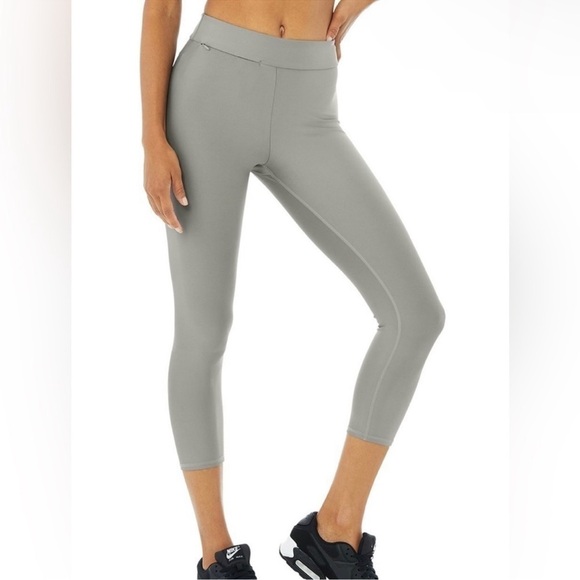 Alo Airlift High Waist Conceal Zip Capri Legging Size XS - Picture 1 of 6